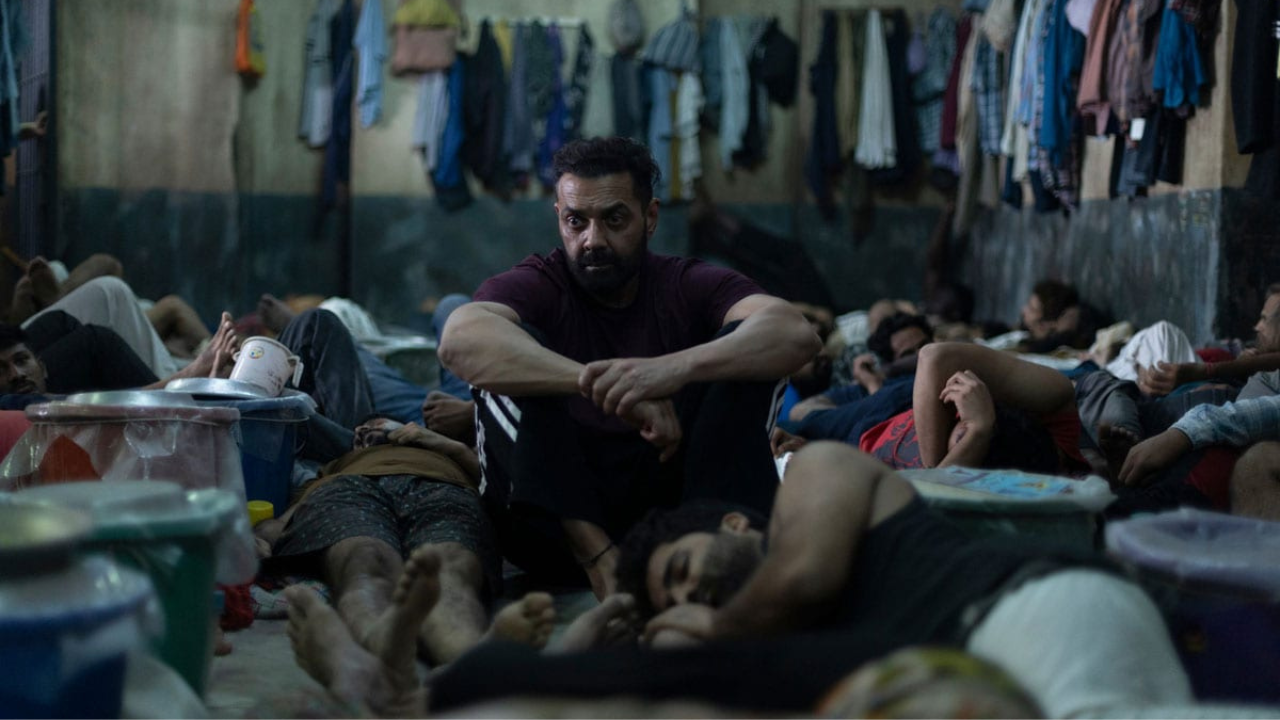 Bandar Movie Overview