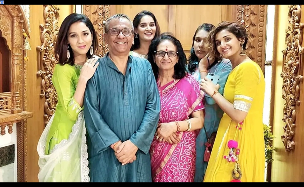 Neeti Mohan's Father Dies, Palak Muchhal And Shreya Ghoshal Pay Tributes